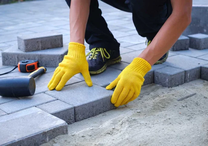 laying-concrete-paver-installation-services-baysl-ca
